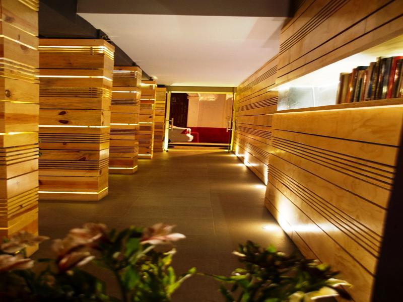 Hotel Helverica Сан-Крістобаль-де-лас-Касас Екстер'єр фото